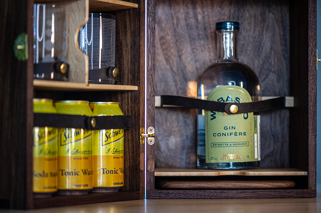 Walnut & Maple Gin Box